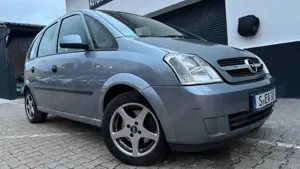 Opel Meriva 1.6+ TÜV+GARANTIE+KLIMA+1HAND