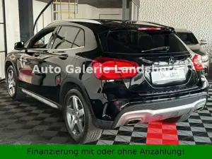 Mercedes-Benz GLA 200 *AMG Line*Xenon*Navi*kamera*Leder*18Zoll* Bild 2