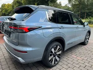 Mitsubishi Outlander HuD, Leder, *Top* Bild 4