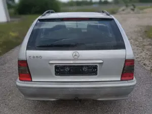Mercedes-Benz C 250