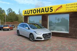 Hyundai i40 1.7 CRDI, Automatik, Panorama, Navi, Sitzh.