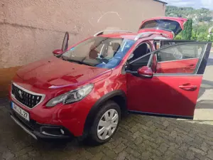 Peugeot 2008 2008 PureTech 110 Stop