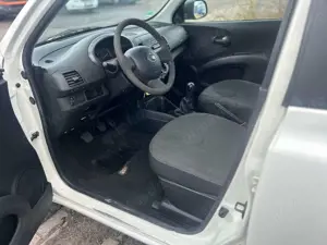 Nissan Micra Visia Bild 3