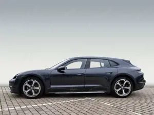 Porsche Taycan 4 Cross Turismo Bild 2