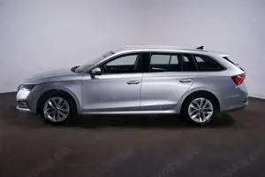 Skoda Octavia 2.0 TDI First Edition*AHK*Keyless*LED*PD Bild 4