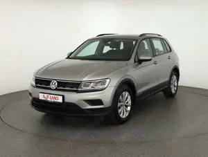 Volkswagen Tiguan 1.5 TSI LED Navi Sitzheizung Tempomat AHK Bild 2