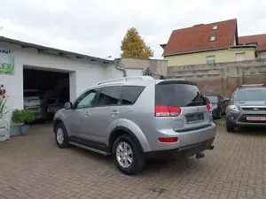 Citroen C-Crosser 2,2 HDi, EU4, 4WD, 7-Sitze, AHK !! Bild 5