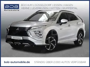 Mitsubishi Eclipse Cross Plug-In 4WD Select Black NAVI LED