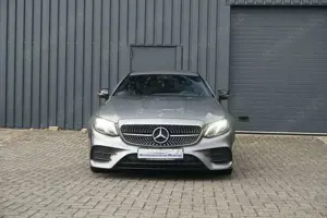 Mercedes-Benz E 300 AMG Coupé Kamera SHZ NIGHT LED Burmester Bild 2