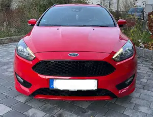 Ford Focus ST-Line- Reifen neu- TÜV neu- Winterpaket