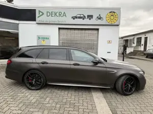 Mercedes-Benz E 63 AMG 4Matic T mit Klima/Navi/Leder/LED/PDC/Alus 20Zoll/ Bild 2