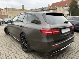 Mercedes-Benz E 63 AMG 4Matic T mit Klima/Navi/Leder/LED/PDC/Alus 20Zoll/ Bild 5