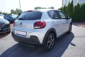 Citroen C3 1.2 e-THP Shine Android Apple Sitzheizung PDC Bild 5