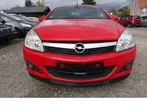 Opel Astra Cosmo 1,9 CDTI Alu WR PDC Teilleder Bild 2