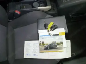 Opel Zafira Bild 3