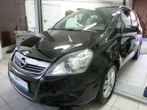 Opel Zafira Bild 4