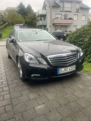 Mercedes-Benz E 200 E 200 CGI BlueEfficiency (212.048)