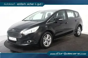 Ford S-Max 2,0 TDCi  Titanium *7.Sitze*Navi*AHK*