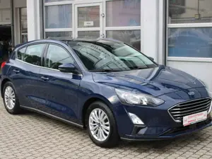 Ford Focus Focus Turnier 1.0 EcoBoost Aut. TITANIUM