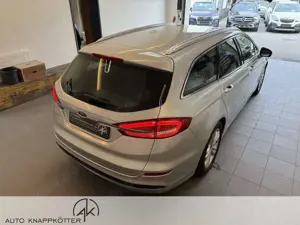 Ford Mondeo Mondeo 2.0 TDCi Titanium Austauschmotor/Autom./Klima Bild 5