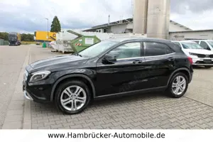 Mercedes-Benz GLA 200 ~1.Hand~Distronic~Navi~Bi-Xenon~R.Kamera Bild 1
