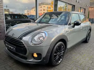 MINI Cooper Clubman Pepper Moonwalk PDC Carplay 17"