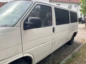 Volkswagen T4 T4/MULTIVAN/CARAVELLE Transporter 70B 1C2 Bild 2