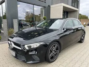 Mercedes-Benz A 220 7G-DCT Progressive/HeadUp/LED/ACC/Ambiente