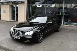 Mercedes-Benz CLK 320 *Avantgarde*Leder*Xenon*Navi*AHK*Sport* Bild 3