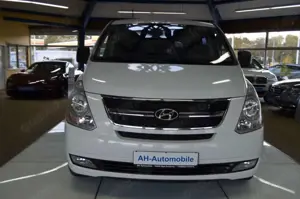 Hyundai H-1 Travel Premium AUTOMATIK / PDC / KLIMAANLAGE Bild 3