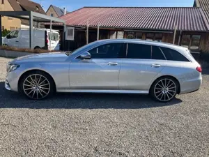 Mercedes-Benz E 200 T/Avantgarde/AMG Line/RFK/LED/COMAND/DIST.PLUS Bild 4