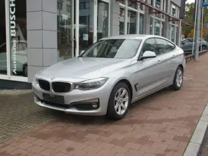 BMW 320 Advantage/Navi/PDC/LED/Sitzhei