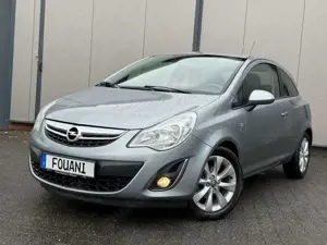Opel Corsa D*AUTOMATIK*SHZ*LENKRADHZ*GARANTIE