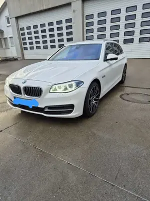 BMW 530 530d Touring Sport-Aut. Luxury Line
