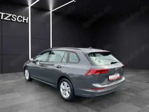 Volkswagen Golf VIII Variant TDI Life DSG LED Navi AID ACC PDC SH Bild 3