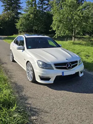 Mercedes-Benz C 63 AMG SPEEDSHIFT MCT