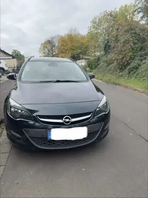 Opel Astra 1.4 Turbo Sports Tourer ecoFLEX Start/Stop Style Bild 2