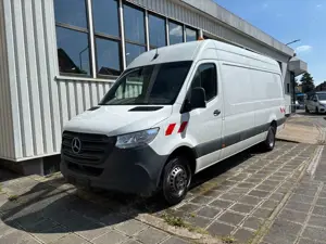 Mercedes-Benz Sprinter 516 CDI RWD +AHK+RFK+Sortimo Einbau+STHZ+220V