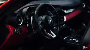 Alfa Romeo Giulia 2.9 V6 Bi-Turbo AT8 Quadrifoglio Bild 4