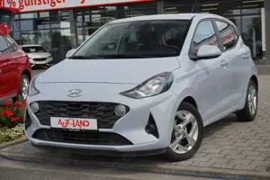 Hyundai i10 1.0 Trend PDC DAB Android Apple Klima USB Bild 1