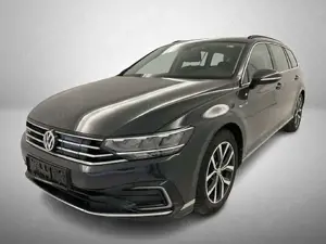 Volkswagen Passat Variant 1.4 GTE DSG*LED*Kamera*ACC*Keyles