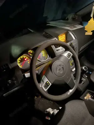 Opel Zafira B Bild 4