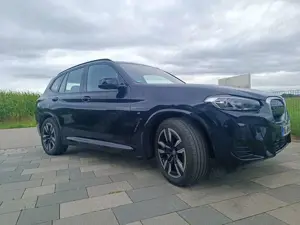 BMW iX3 M Sport Inspiring AHK Pano Parkass.