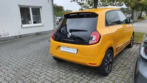 Renault Twingo E-TECH  Navi*Klima*Sitzheizung*Rückfahrcam Bild 3