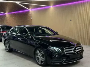 Mercedes-Benz E 220 d*AMG LINE*AMBIENTE*R-KAM*E-SITZE*