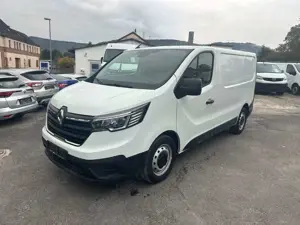 Renault Trafic Kasten L1H1 2,8t Komfort,Regale+LED+Klima