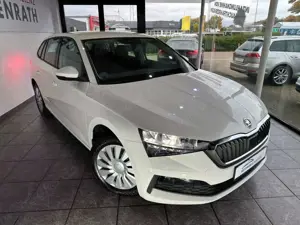 Skoda Scala Cool Plus - 1.HAND*8-FACH*CARPLAY*LED*PDC