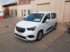 Opel Combo Life 5-S. Klima 2xSchiebetür TÜV 09-2027 Bild 3