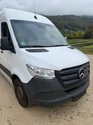Mercedes-Benz Sprinter 317 CDI Sprinter Tourer Standard HA 9G-TRONIC Bild 3