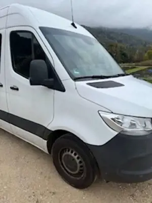 Mercedes-Benz Sprinter 317 CDI Sprinter Tourer Standard HA 9G-TRONIC Bild 4